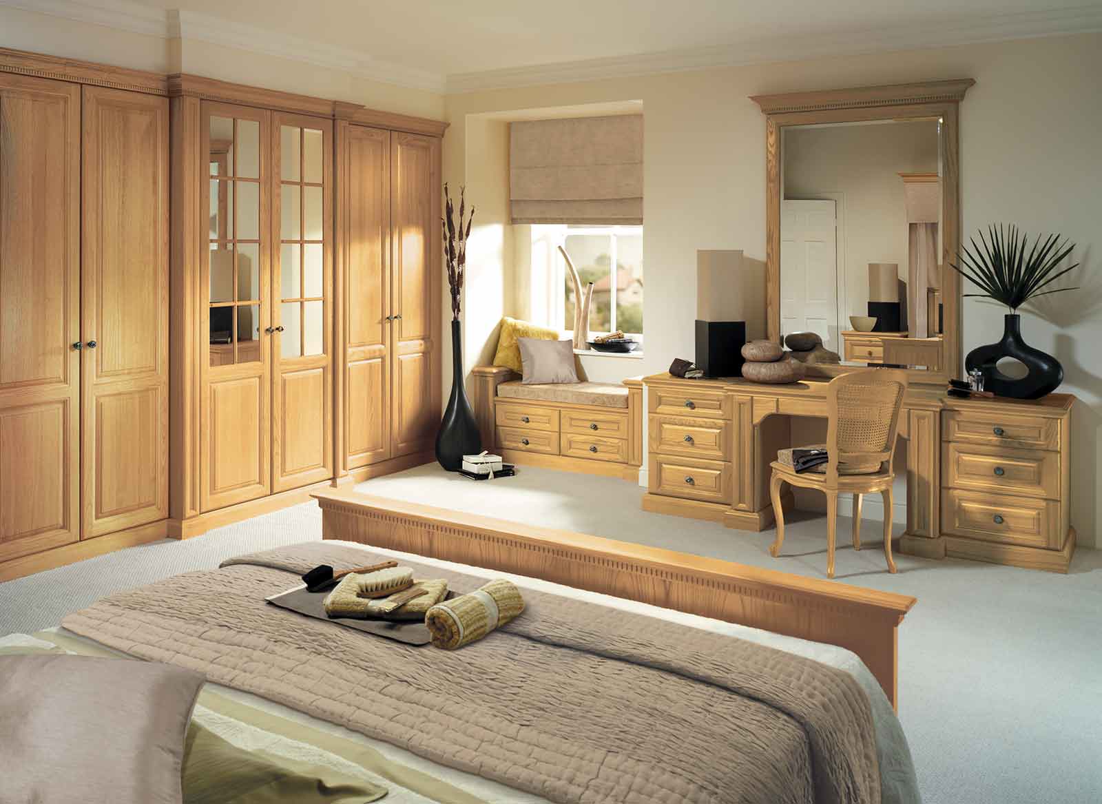 bedrooms grey woth wood furniture